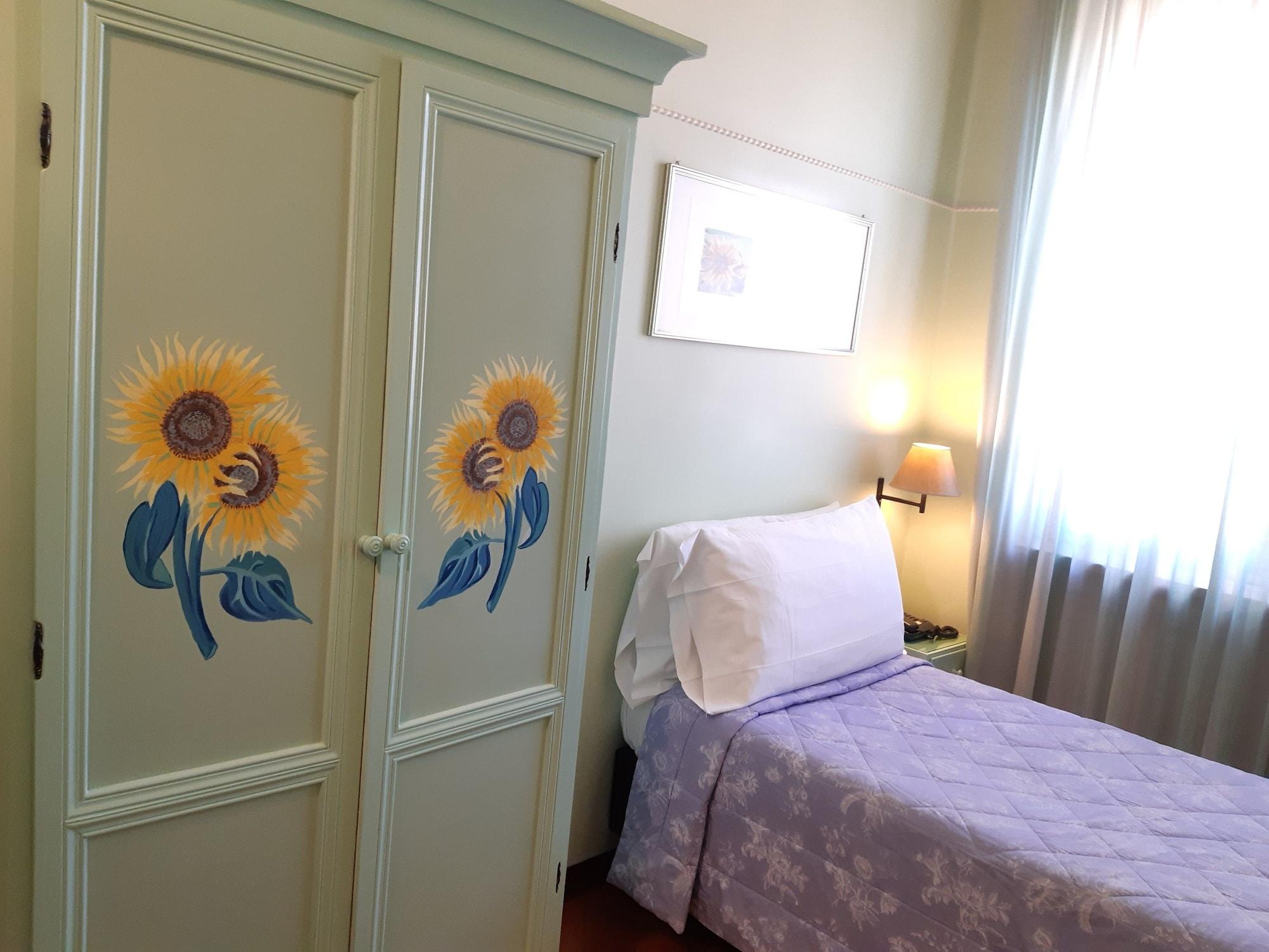 Lilium Boutique Hotel Rome Bagian luar foto