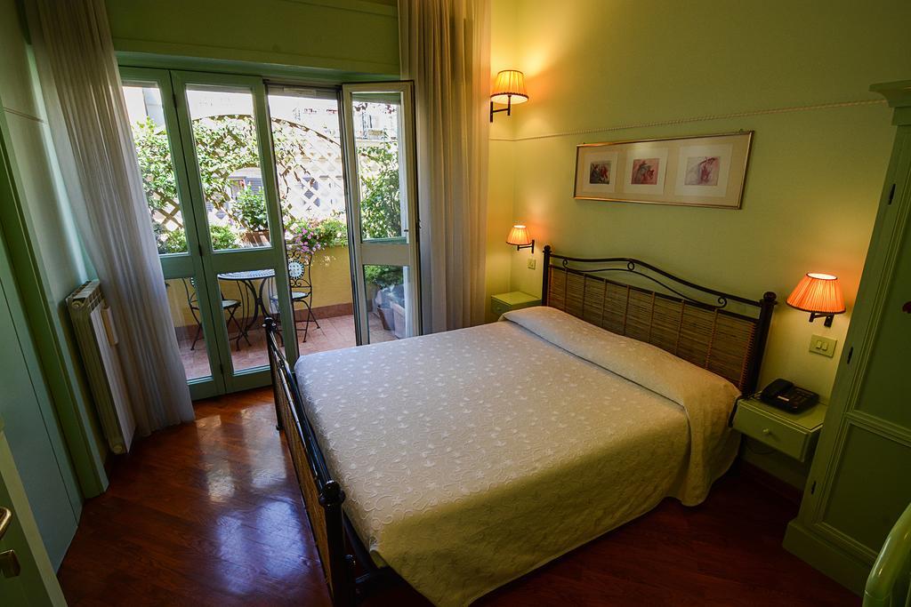 Lilium Boutique Hotel Rome Bagian luar foto